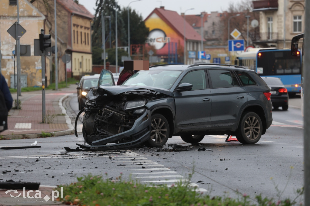 Wypadek na skrzyżowaniu z Jaworzyńską