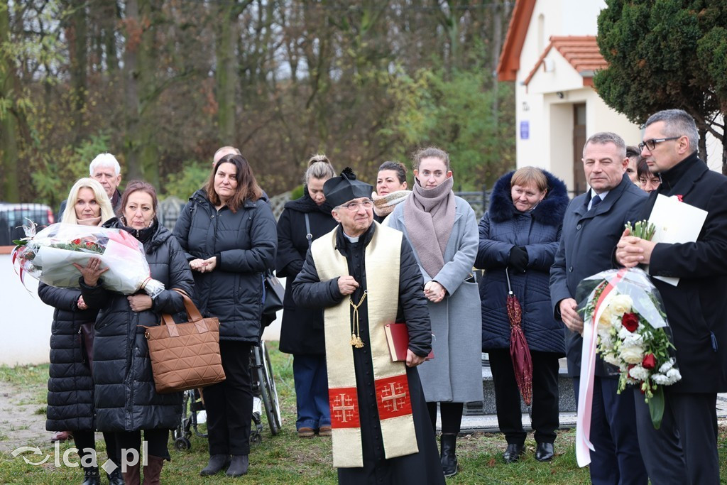 Odsłonięcie tablicy w Szczytnikach nad Kaczawą