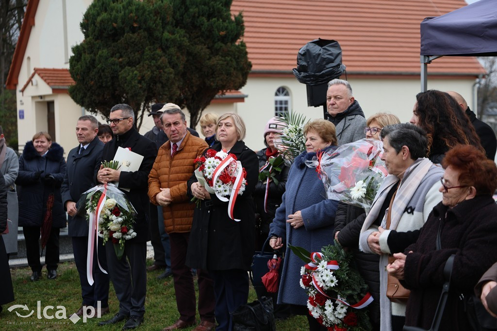 Odsłonięcie tablicy w Szczytnikach nad Kaczawą