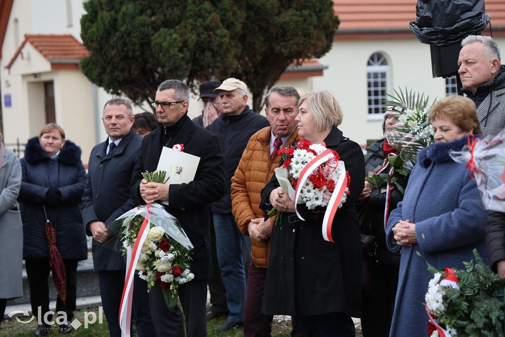 Odsłonięcie tablicy w Szczytnikach nad Kaczawą
