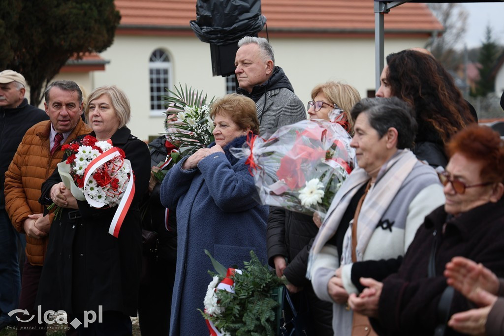 Odsłonięcie tablicy w Szczytnikach nad Kaczawą