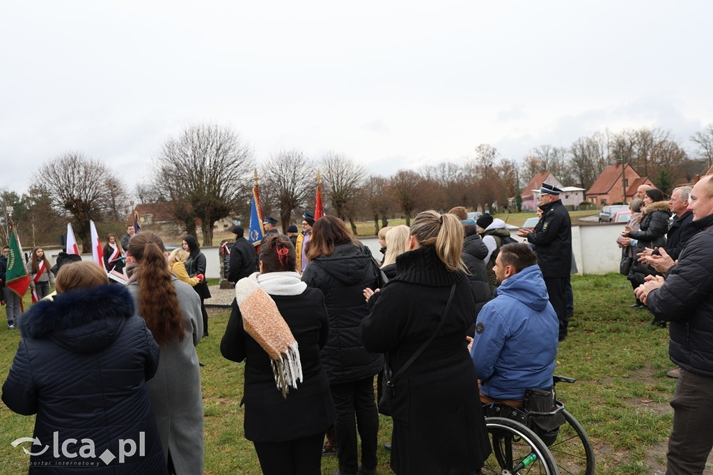 Odsłonięcie tablicy w Szczytnikach nad Kaczawą