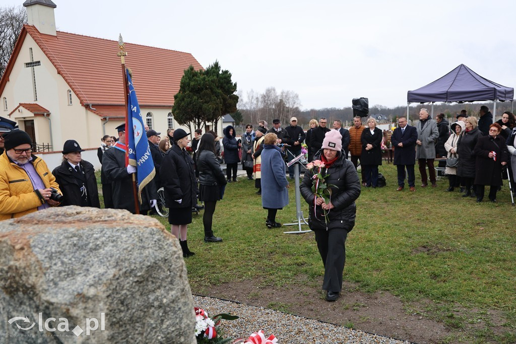 Odsłonięcie tablicy w Szczytnikach nad Kaczawą