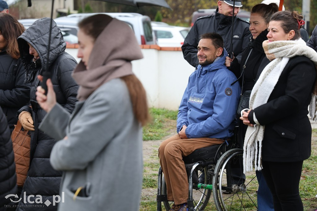 Odsłonięcie tablicy w Szczytnikach nad Kaczawą