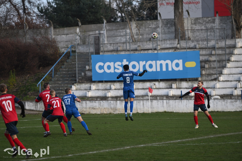 Konfeks Legnica pewnie wygrywa ze Spartą Rudna