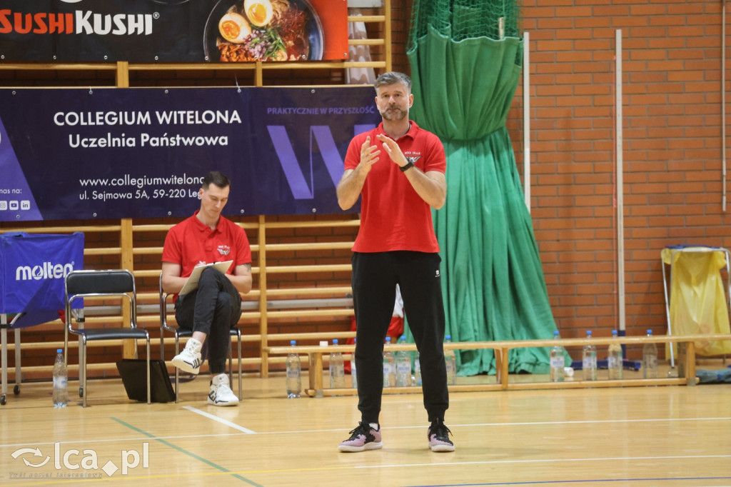 Ikar Legnica uległ WKS Wieluń