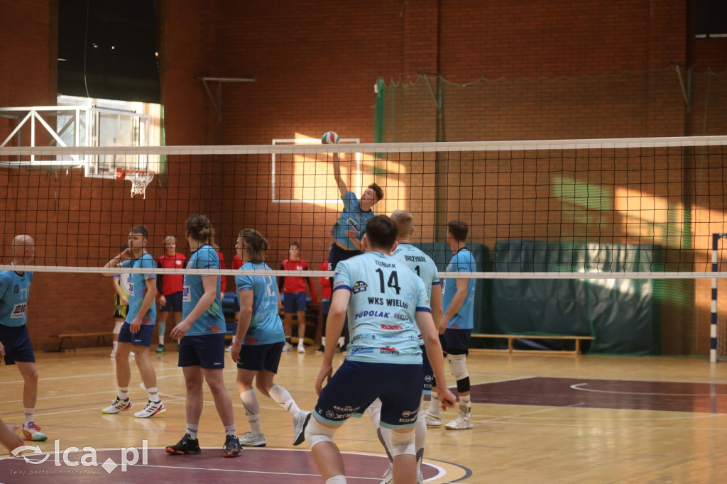 Ikar Legnica uległ WKS Wieluń