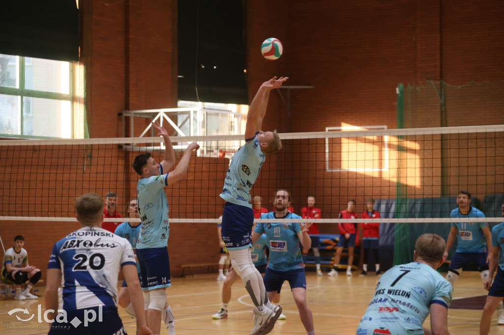 Ikar Legnica uległ WKS Wieluń