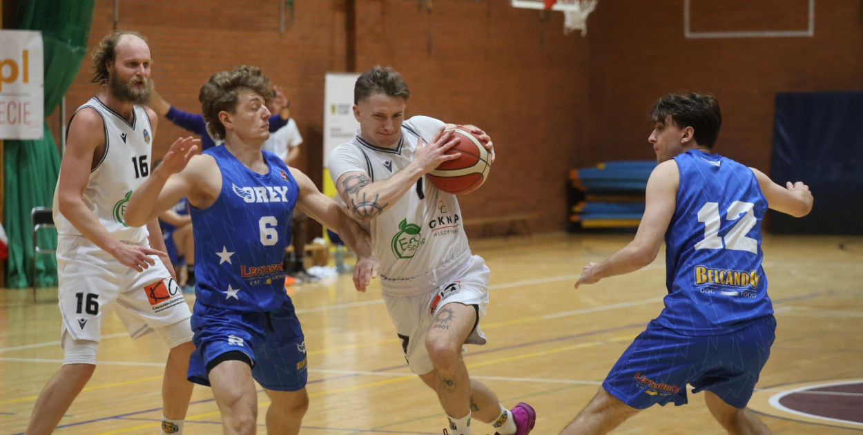 Basket Legnica triumfuje po dreszczowcu!