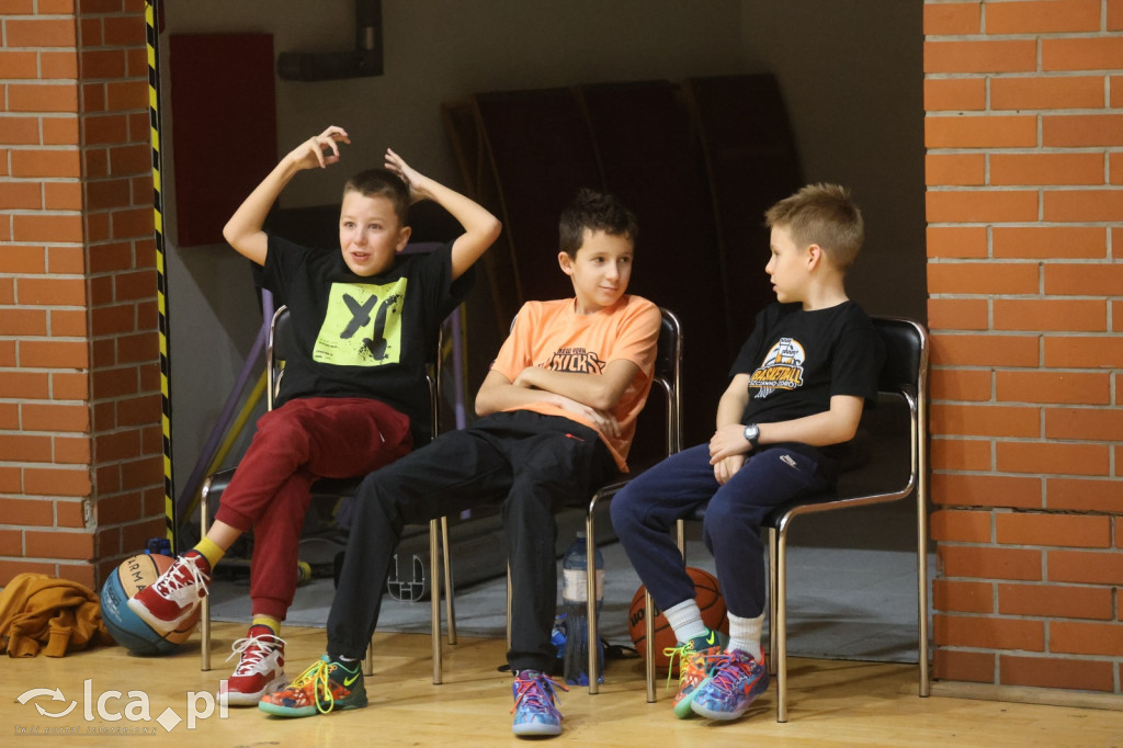 Basket Legnica triumfuje po dreszczowcu!