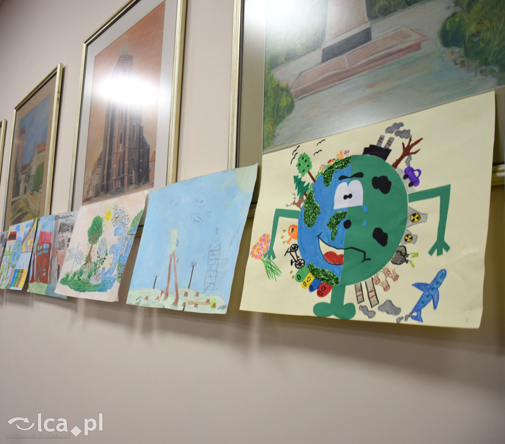 Powiat Legnicki: Młodzi twórcy z pasją o ekologii