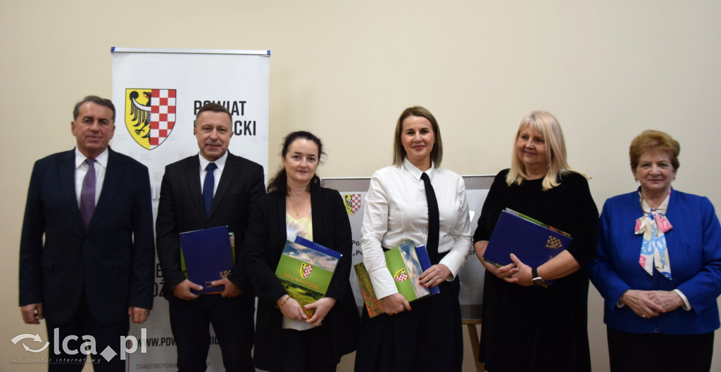 Powiat Legnicki: Młodzi twórcy z pasją o ekologii