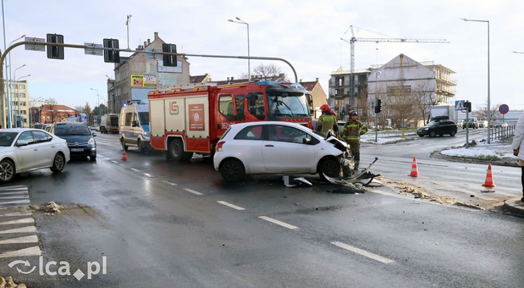 Groźna kolizja na skrzyżowaniu