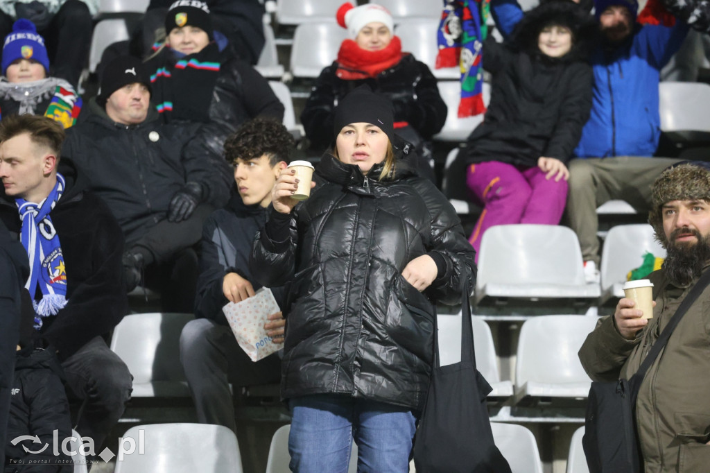 Kibice na meczu Miedzi z Tychami