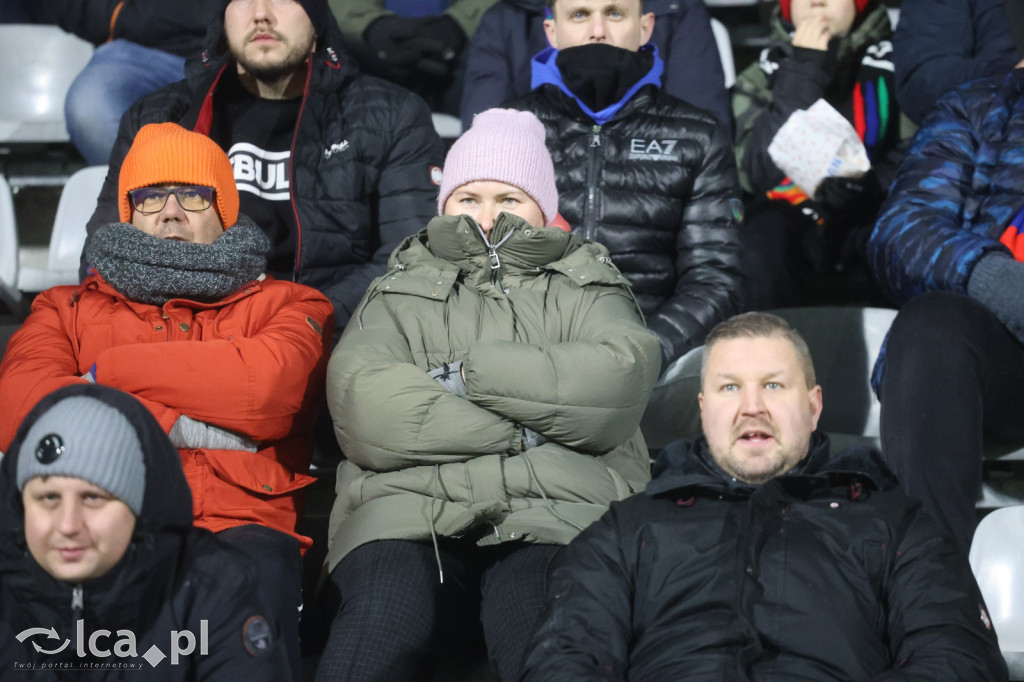 Kibice na meczu Miedzi z Tychami