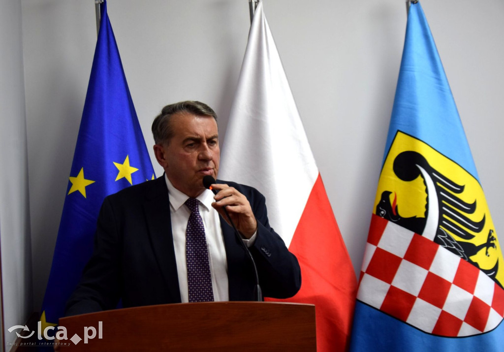 Rada Powiatu Legnickiego podjęła pięć uchwał