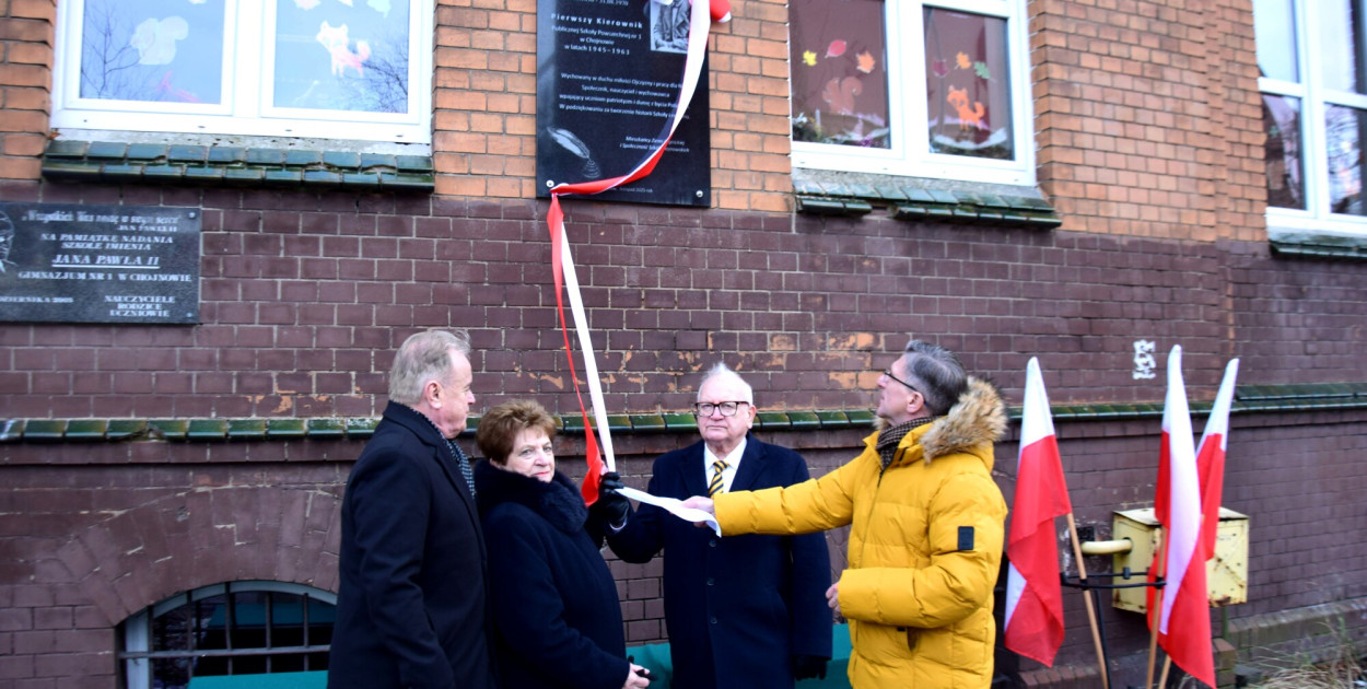 Tablica Antoniego Leśniowolskiego odsłonięta