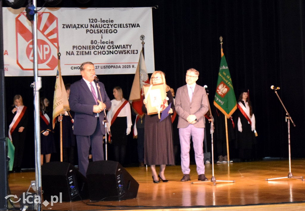 Tablica Antoniego Leśniowolskiego odsłonięta