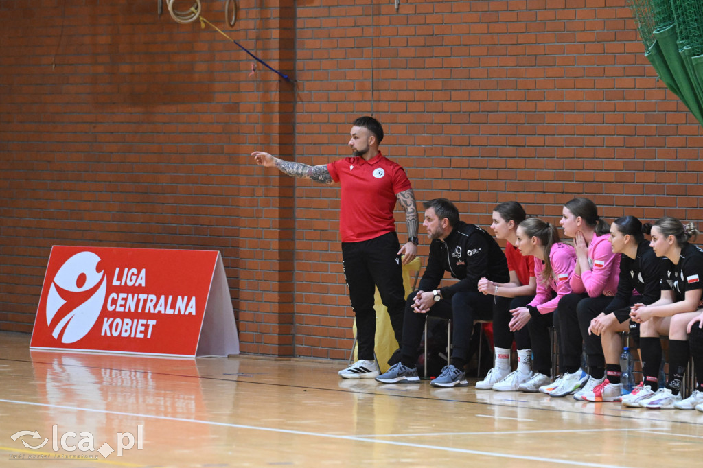 EISBERG Dziewiątka Legnica rozbiła Sambor Tczew