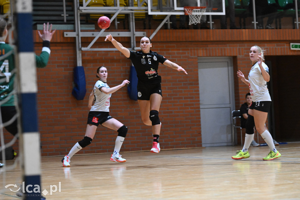 EISBERG Dziewiątka Legnica rozbiła Sambor Tczew