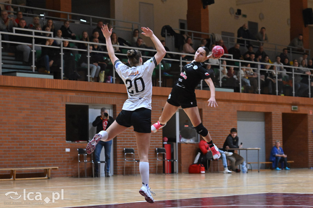 EISBERG Dziewiątka Legnica rozbiła Sambor Tczew