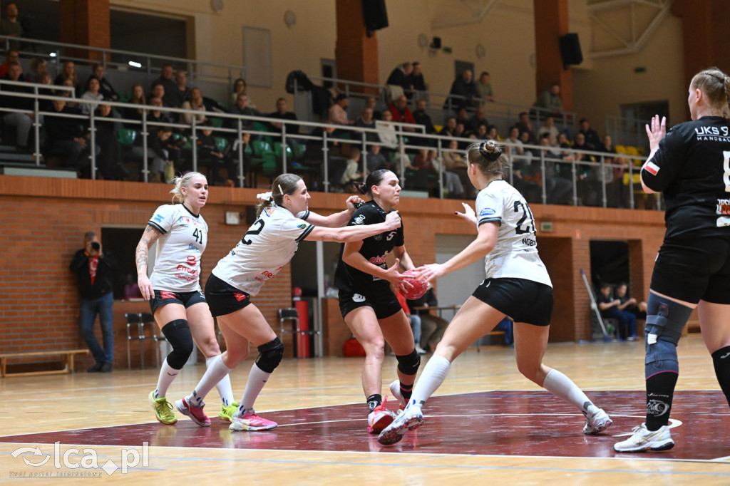 EISBERG Dziewiątka Legnica rozbiła Sambor Tczew