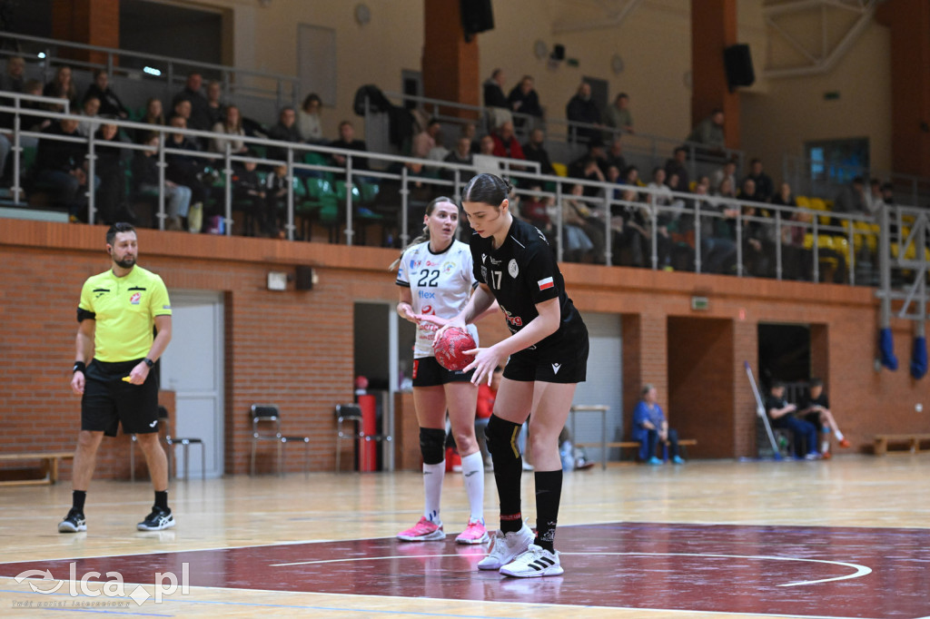 EISBERG Dziewiątka Legnica rozbiła Sambor Tczew