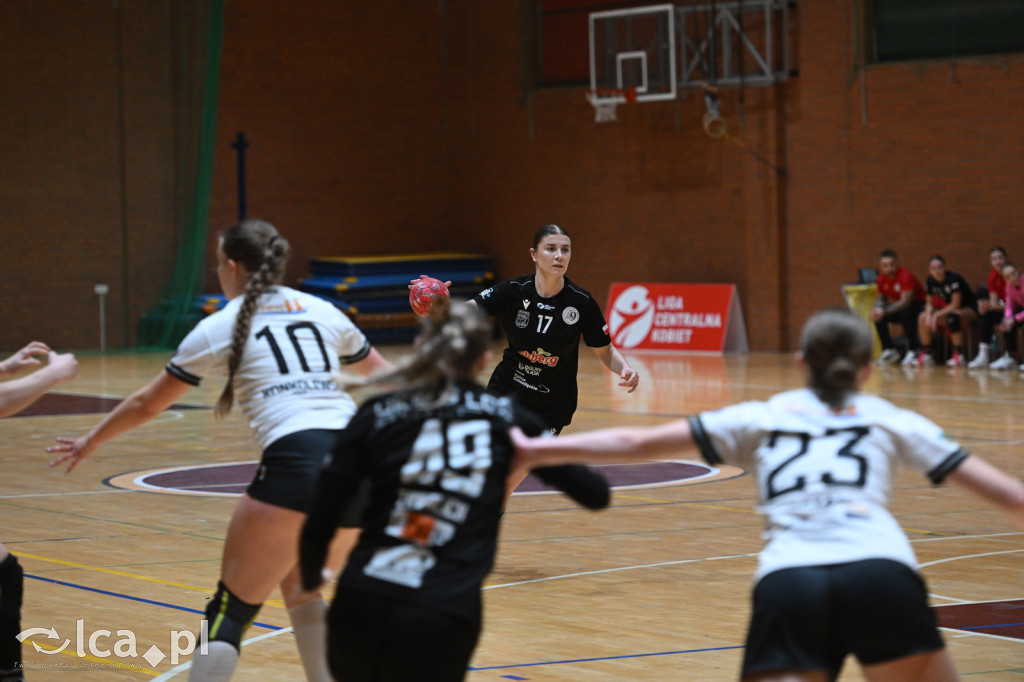 EISBERG Dziewiątka Legnica rozbiła Sambor Tczew