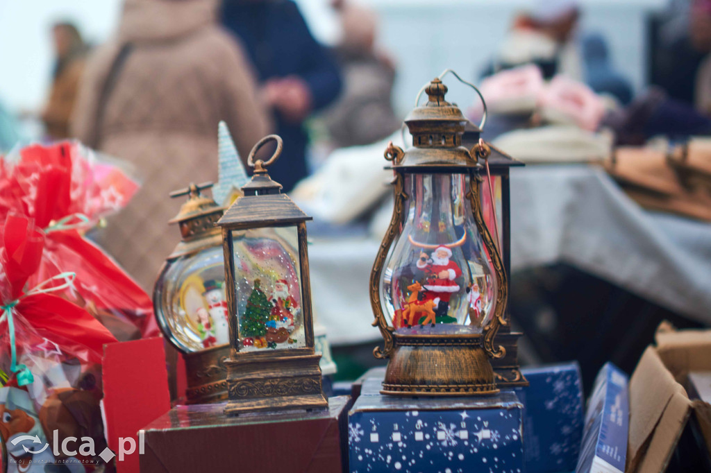 Targowisko w Bartoszowie kusi świątecznym klimatem