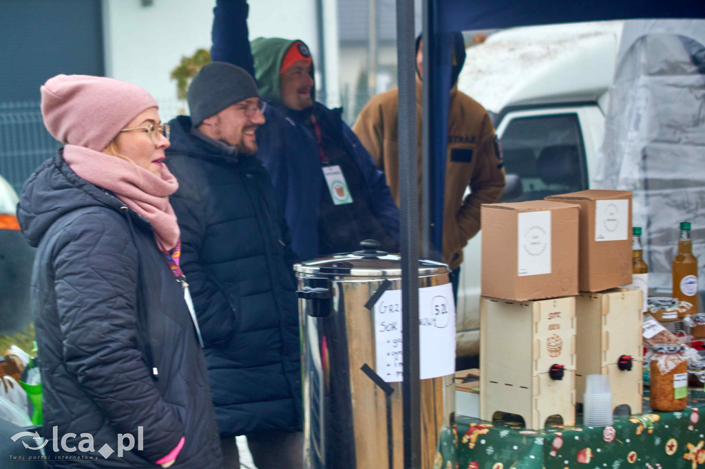 Targowisko w Bartoszowie kusi świątecznym klimatem