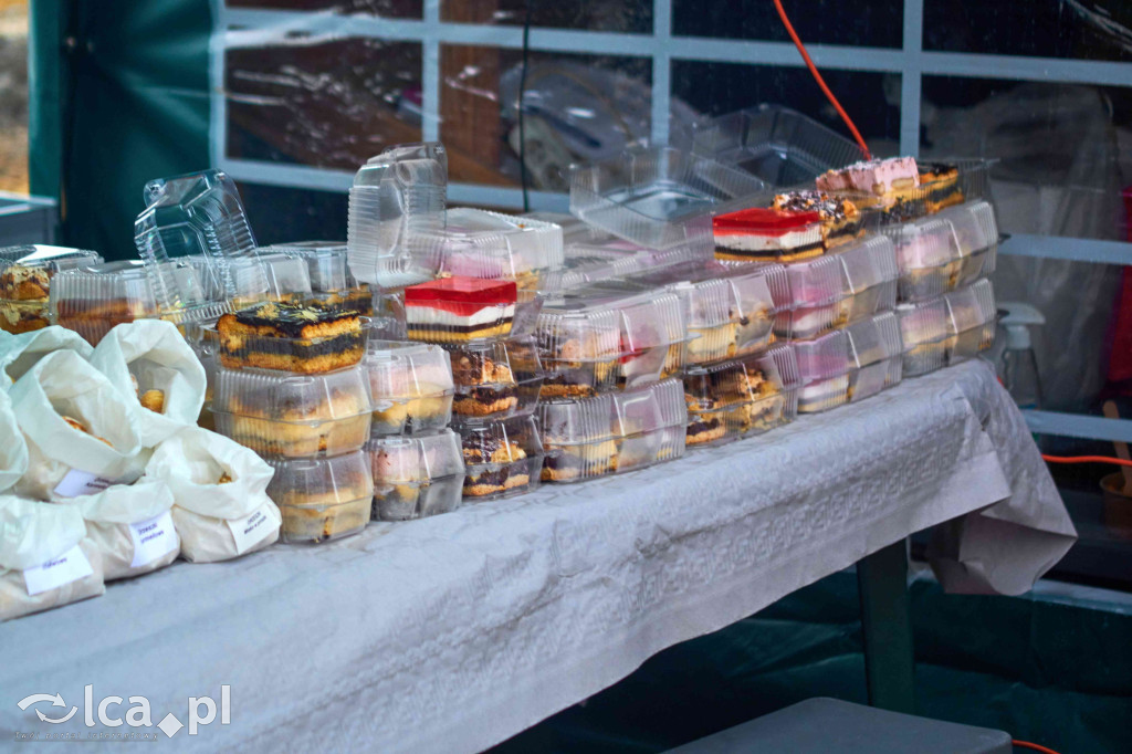 Targowisko w Bartoszowie kusi świątecznym klimatem