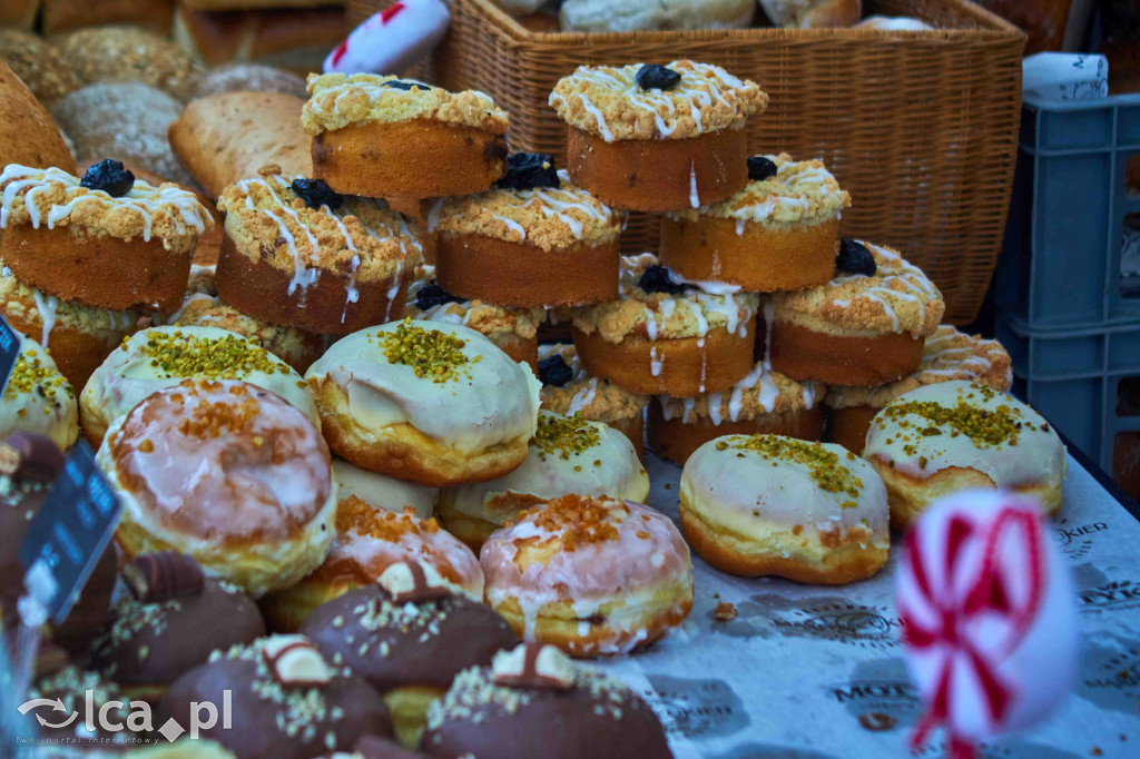 Targowisko w Bartoszowie kusi świątecznym klimatem