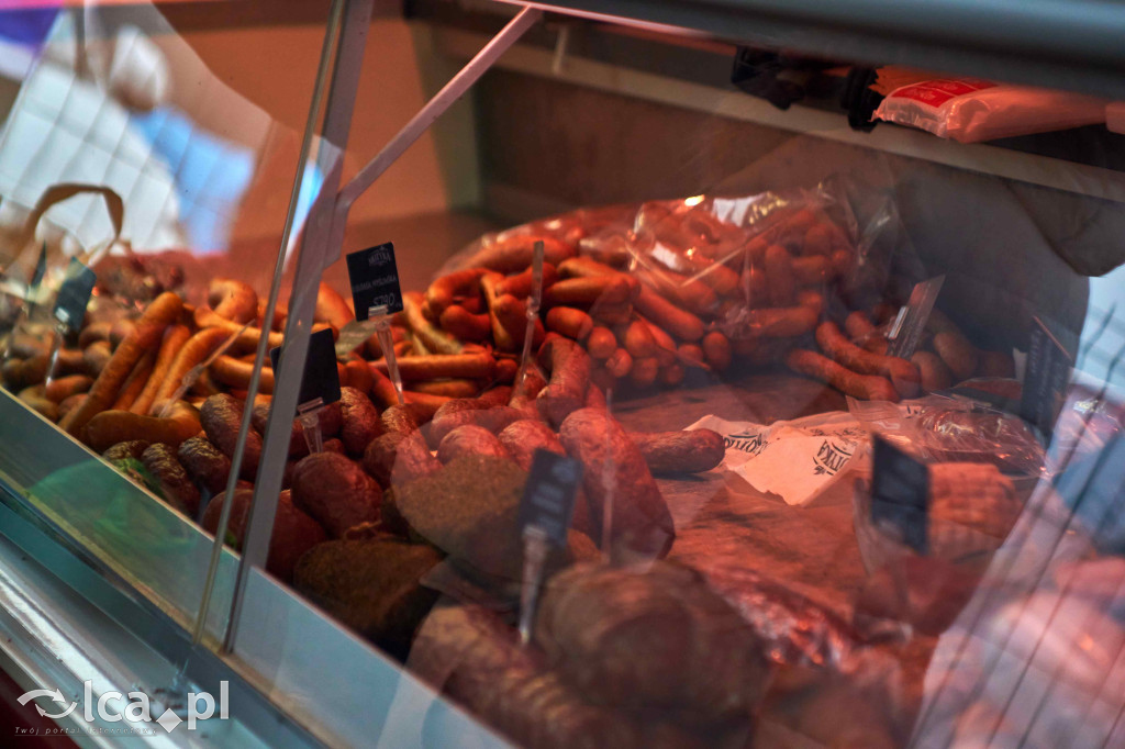 Targowisko w Bartoszowie kusi świątecznym klimatem