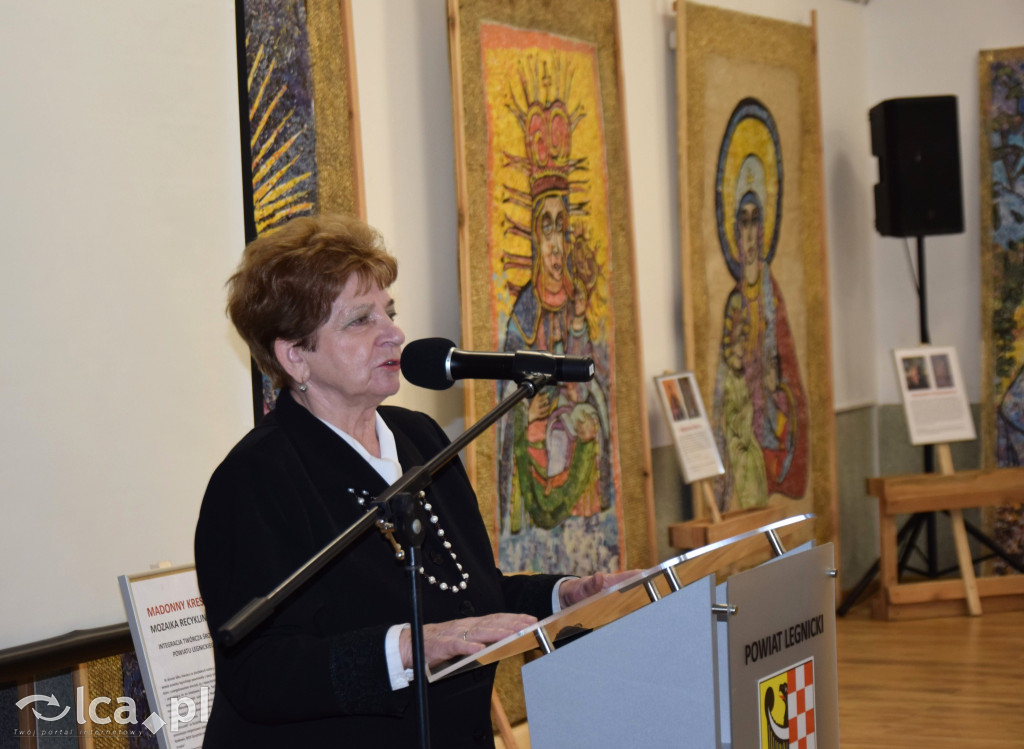 Wernisaż „Madonny Kresowe w mozaice recyklingowej”