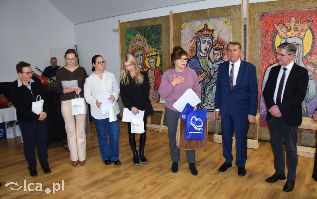 Wernisaż „Madonny Kresowe w mozaice recyklingowej”