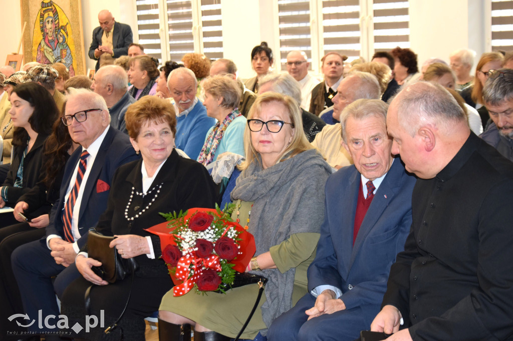 Wernisaż „Madonny Kresowe w mozaice recyklingowej”