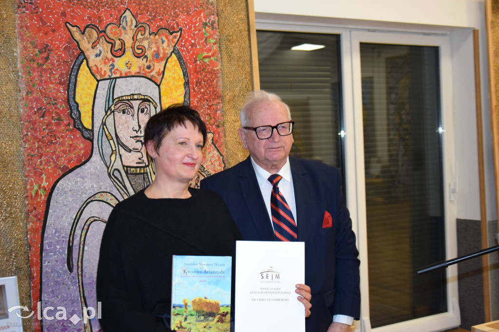 Wernisaż „Madonny Kresowe w mozaice recyklingowej”