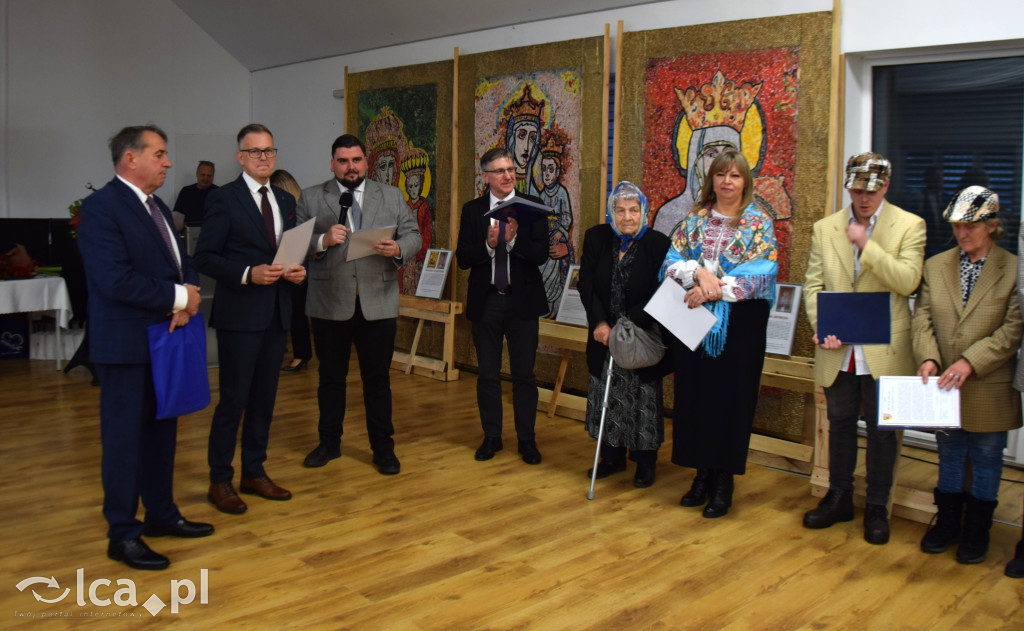 Wernisaż „Madonny Kresowe w mozaice recyklingowej”