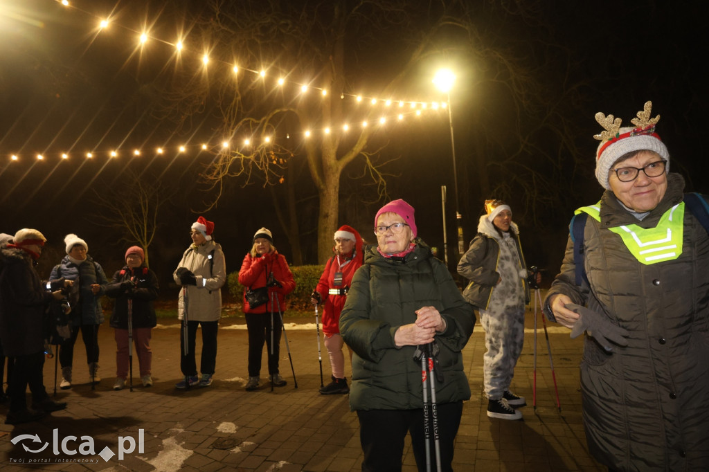 Mikołaj z Drapikami zakończył cykl Nordic Walking