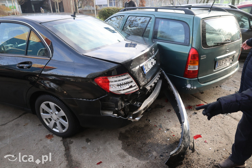 Nocna kolizja. Uszkodzonych sześć aut