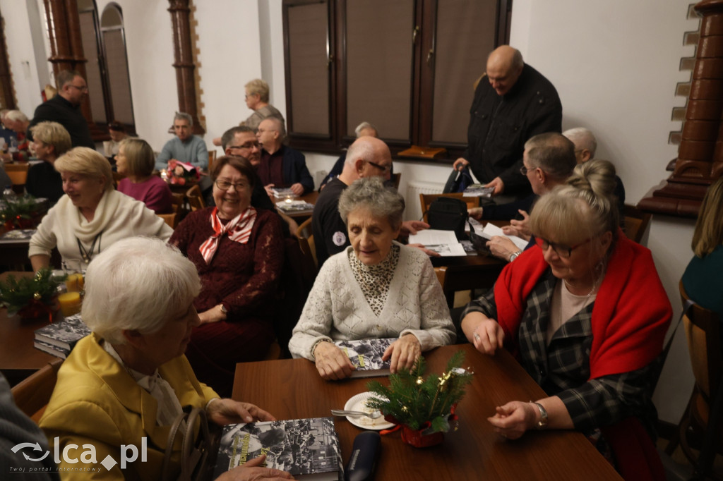 Pełna sala na promocji „Zapisany we wspomnieniach”