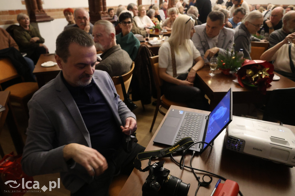 Pełna sala na promocji „Zapisany we wspomnieniach”