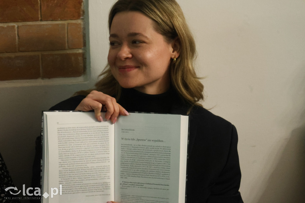 Pełna sala na promocji „Zapisany we wspomnieniach”