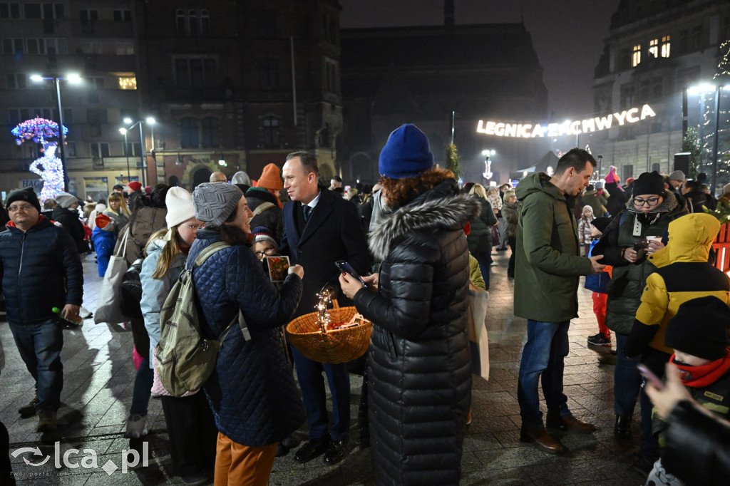 Magia w Legnicy! ✨ Tysiące Świateł Rozbłysło