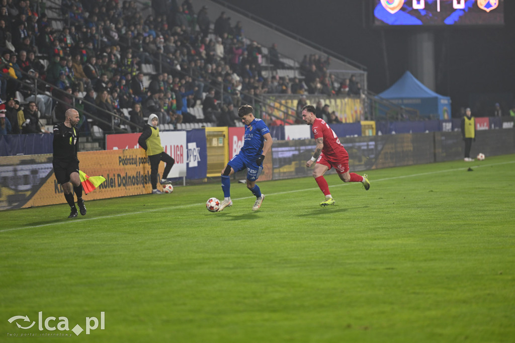 Miedź wygrywa z Odrą w końcówce