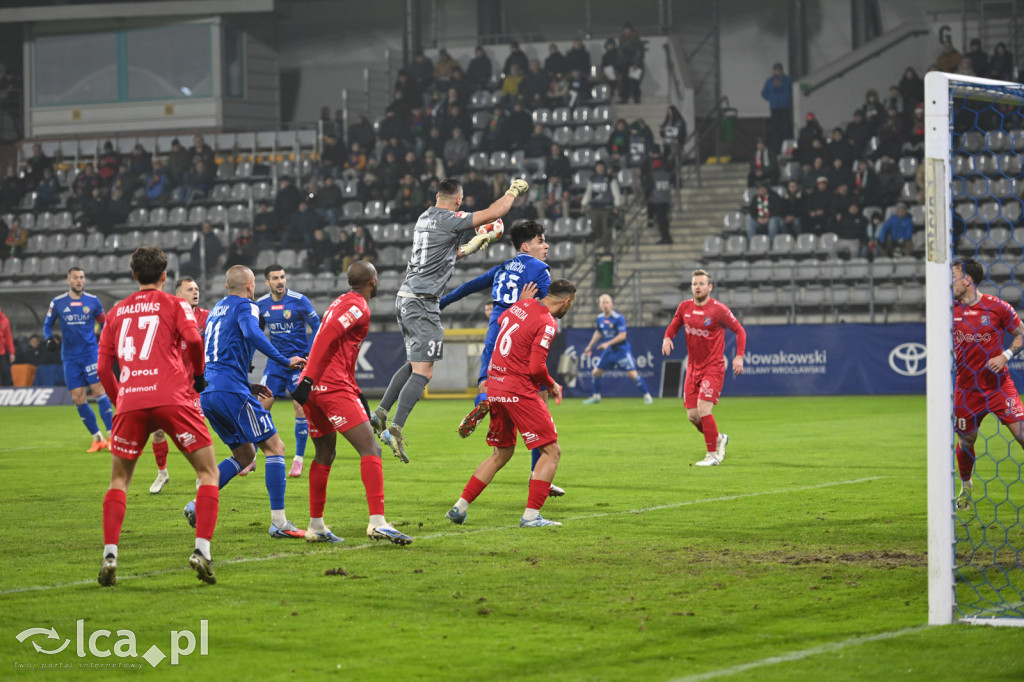 Miedź wygrywa z Odrą w końcówce