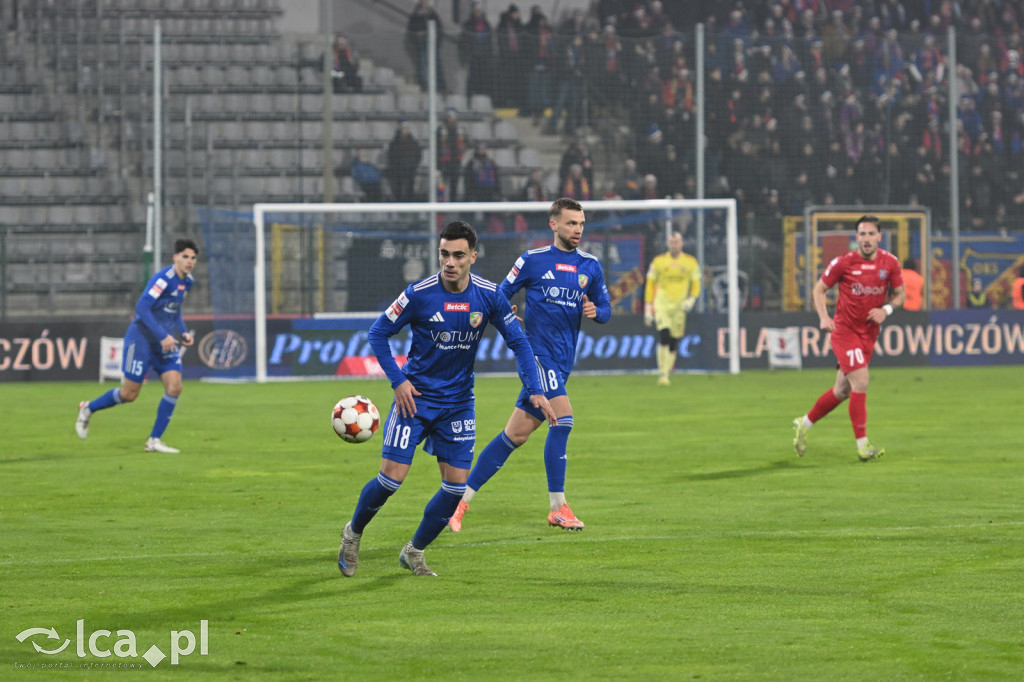 Miedź wygrywa z Odrą w końcówce