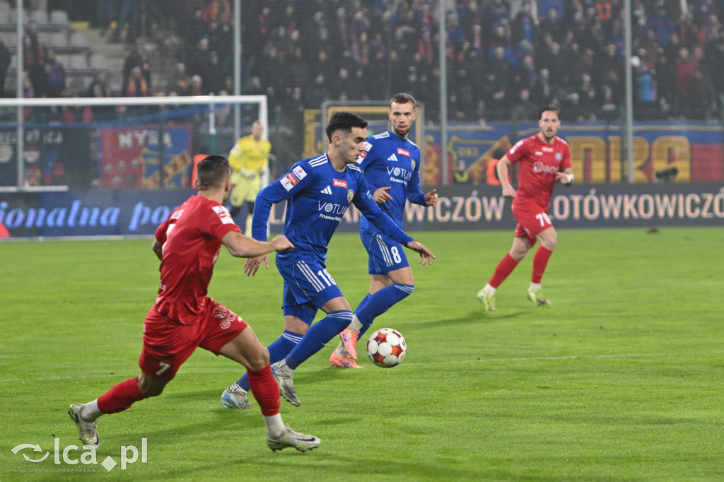 Miedź wygrywa z Odrą w końcówce