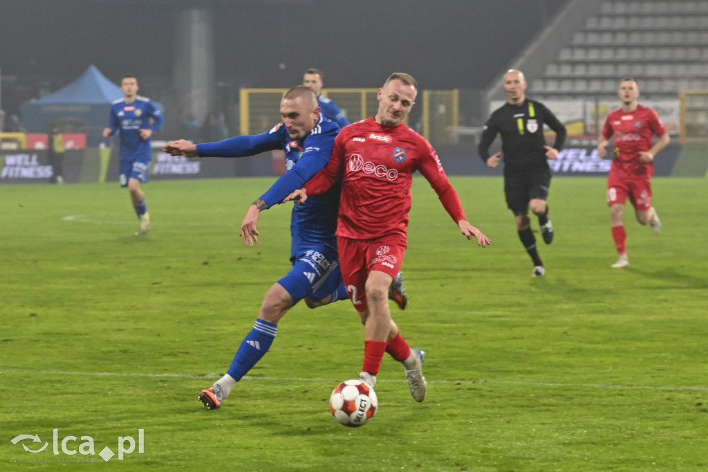 Miedź wygrywa z Odrą w końcówce