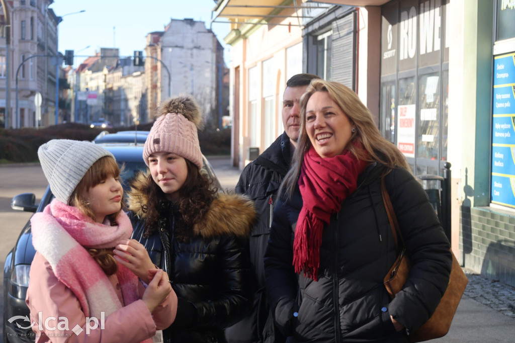 Ponad 50 osób na charytatywnym spacerze po Legnicy